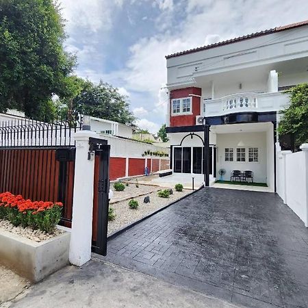 Boxsoon Nimman 2 # 4Beds 3Baths Villa Chiang Mai Luaran gambar