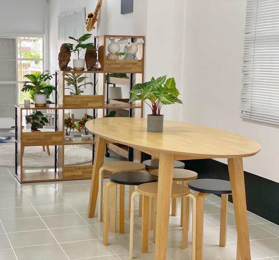 Boxsoon Nimman 2 # 4Beds 3Baths Villa Chiang Mai Luaran gambar